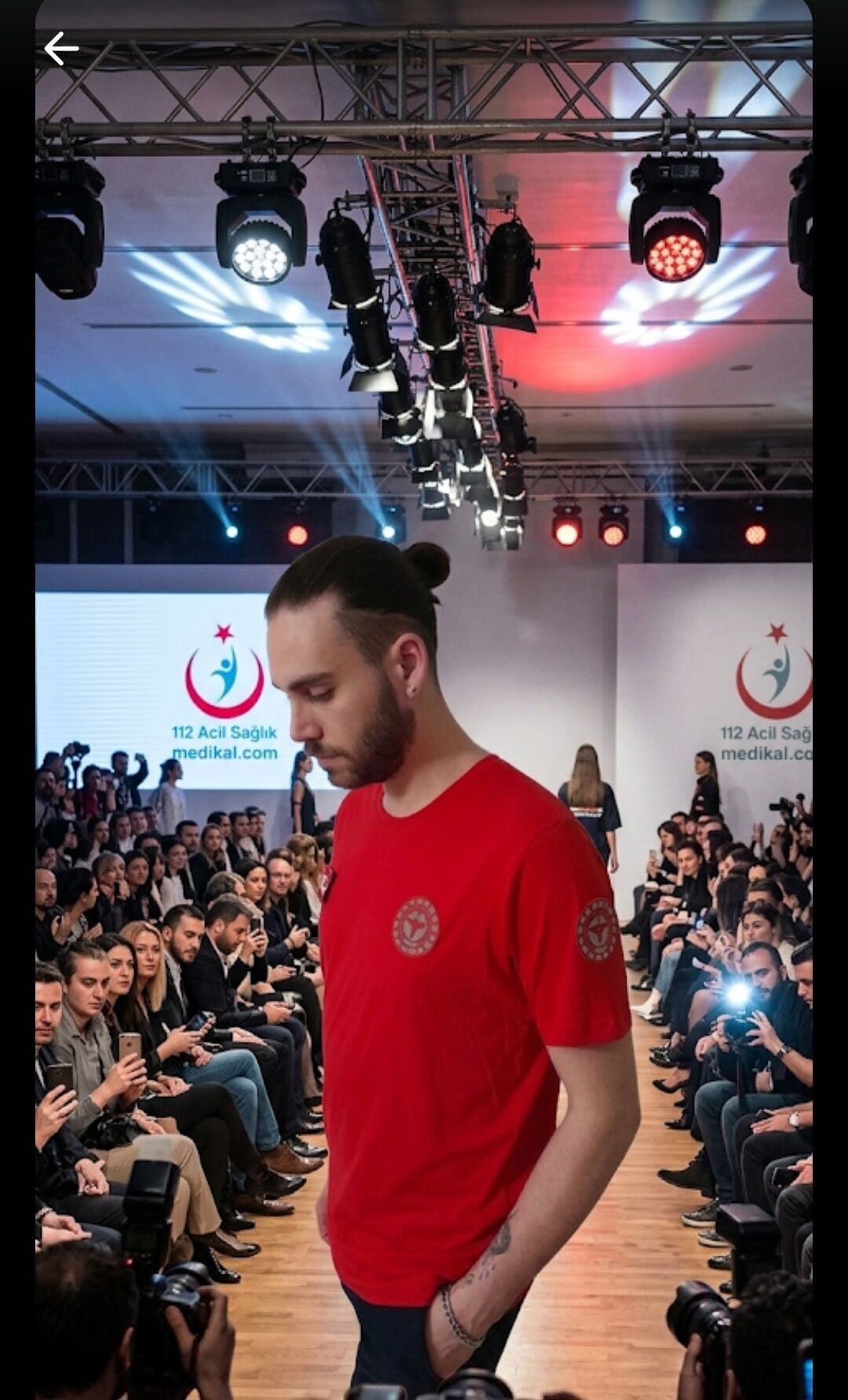 Sıfır Yaka PENYE  112 Acil Sağlık (Kırmızı)