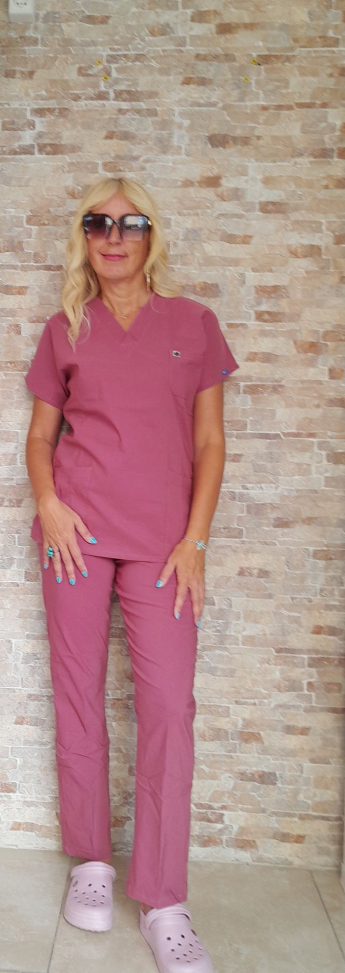 Hemşire forması Gül kurusu Likralı  scrubs