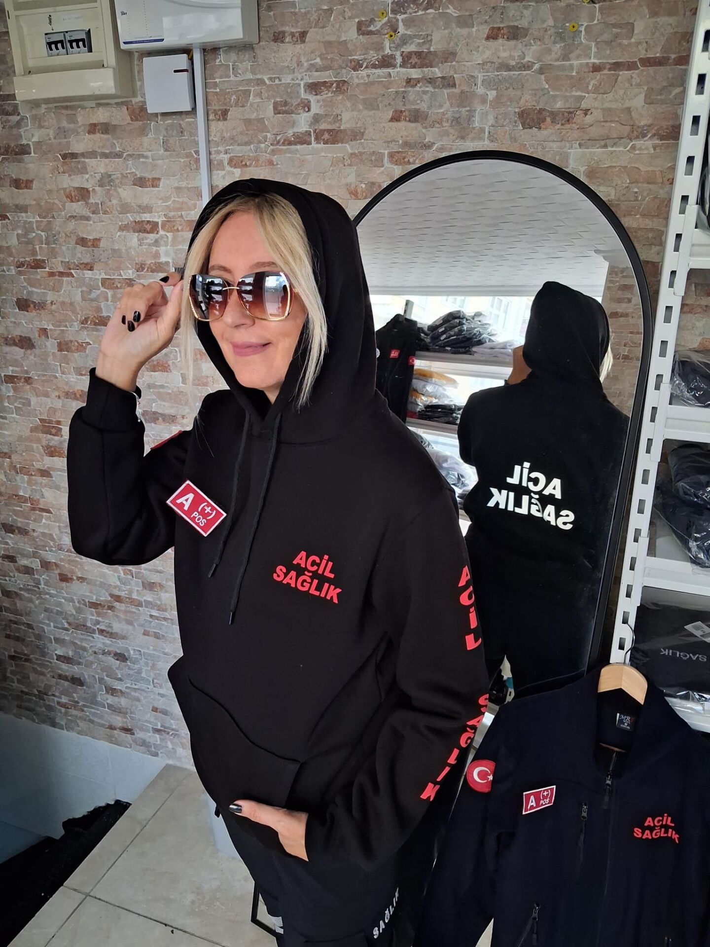 Acil Sağlık 112 att  Kapşonlu Sweat (Siyah)