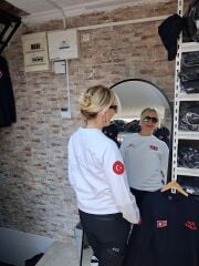 Acil Sağlık Sıfır Yaka Sweat (Beyaz) puf baskılı